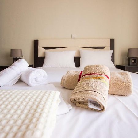 Keramoti Luxury Apartments エクステリア 写真